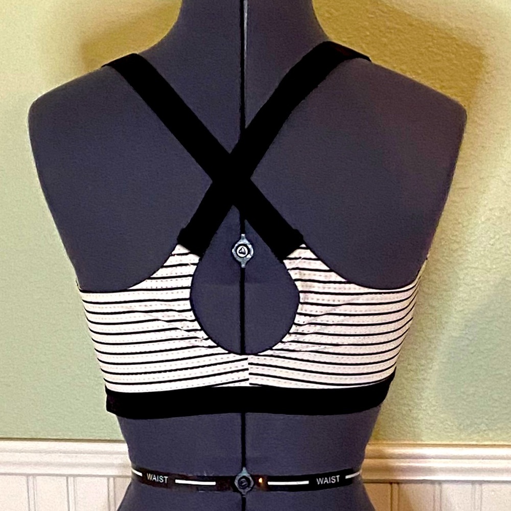 VS Sport 36 DD SPORTS Bra